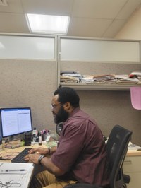 Amaghionyeodiwe, Lloyd